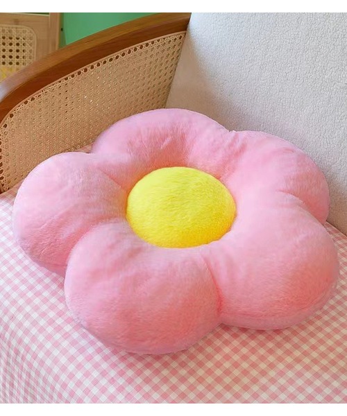 LAFFMO（ラフモ）の「ふわふわフラワークッション（クッション