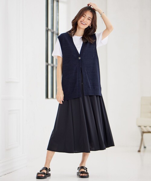 J.PRESS Ladies(J.プレス レディス)の「バック フォト Tシャツ(Tシャツ/カットソー・レディース・ライトグリーン系/ピンク系/ベージュ系/ホワイト系・SMALL)」の11枚目の写真