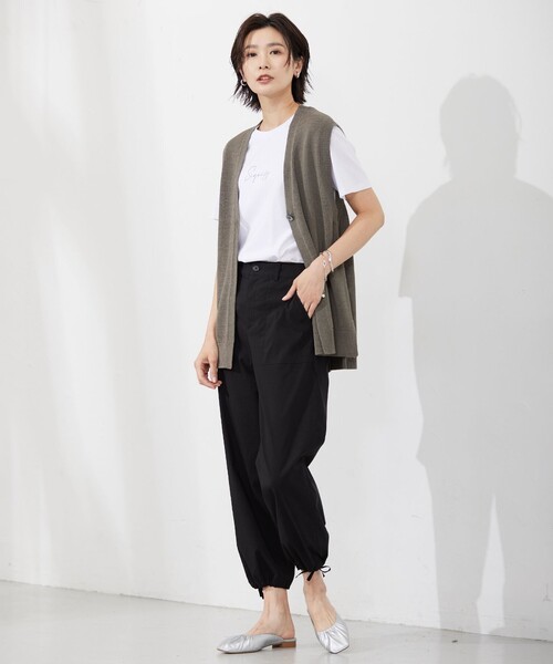 J.PRESS Ladies(J.プレス レディス)の「バック フォト Tシャツ(Tシャツ/カットソー・レディース・ライトグリーン系/ピンク系/ベージュ系/ホワイト系・SMALL)」の15枚目の写真