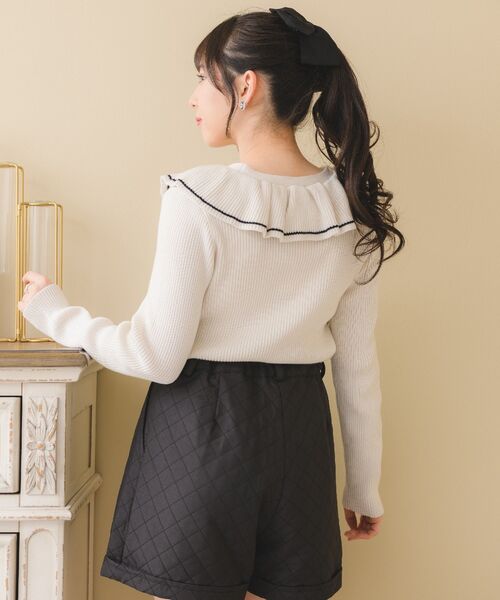 ems excite（エムズエキサイト）の「フリル襟NTカーデ（ニット/セーター・レディース・グリーン/ブラック/ナチュラル・FREE）」の10枚目の写真