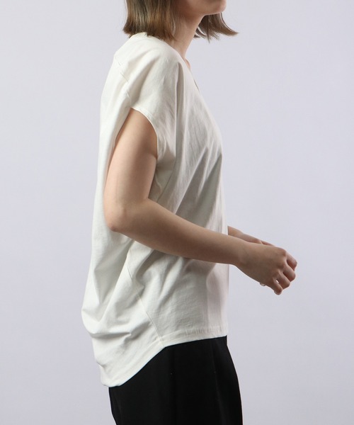atONE(アットワン)の「atONE 綿100% コクーンドルマンカットソー 半袖(Tシャツ/カットソー・レディース・杢グレー/ブラック/ライトベージュ/ホワイト・LL~3L/M~L/4L~5L)」の8枚目の写真