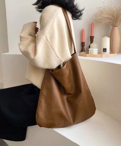 Chaco closet(チャコ クローゼット)の「フェイクレザースクエアートートバッグ(トートバッグ・レディース・ブラウン/ブラック・FREE)」の9枚目の写真