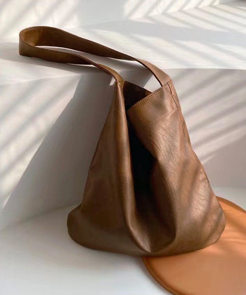 Chaco closet(チャコ クローゼット)の「フェイクレザースクエアートートバッグ(トートバッグ・レディース・ブラウン/ブラック・FREE)」の17枚目の写真