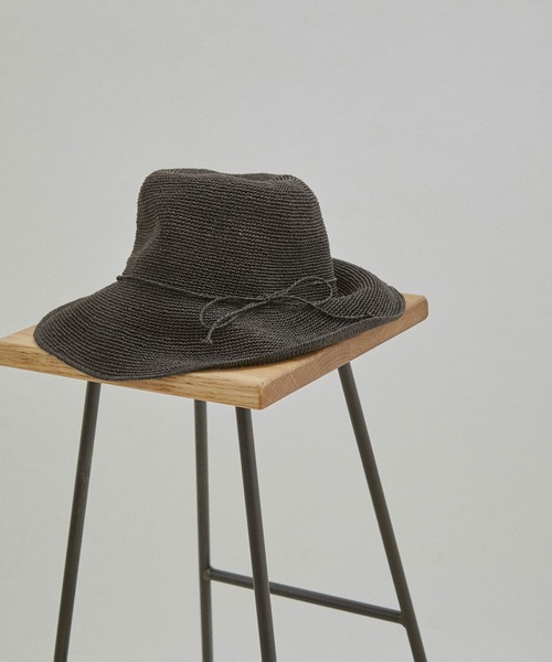 BENELLI（ベネリ）の「【Benelli Montacone（ベネリモンタコーネ）】ペーパーハット（ハット・レディース・キナリ/ダークブラウン/ブラック・FREE）」の2枚目の写真