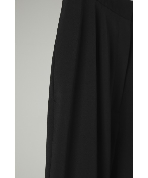 RIM.ARK（リムアーク）の「Slit arabian PT（スラックス・レディース・ライトイエロー/ネイビー/ブラック・38/36）」の17枚目の写真