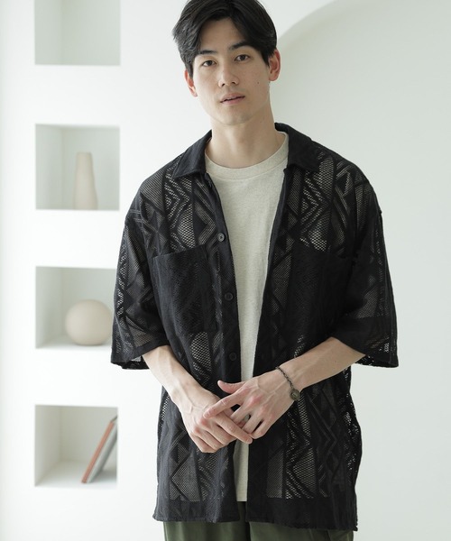 niko and...(ニコアンド)の「INDIA透かし編みシャツ(シャツ/ブラウス・メンズ・ブラック/オフホワイト/モカ・MEDIUM/LARGE)」の17枚目の写真