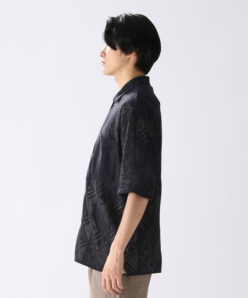 niko and...(ニコアンド)の「INDIA透かし編みシャツ(シャツ/ブラウス・メンズ・ブラック/オフホワイト/モカ・MEDIUM/LARGE)」の6枚目の写真