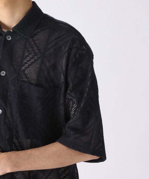 niko and...(ニコアンド)の「INDIA透かし編みシャツ(シャツ/ブラウス・メンズ・ブラック/オフホワイト/モカ・MEDIUM/LARGE)」の9枚目の写真