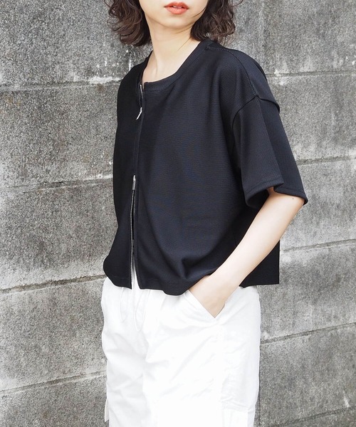 tiptop（ティップトップ）の「ポリテレコダブルジップ半袖カーディガン（カーディガン/ボレロ・レディース・ブルー/アイボリー/ブラック/グリーン・FREE）」の14枚目の写真