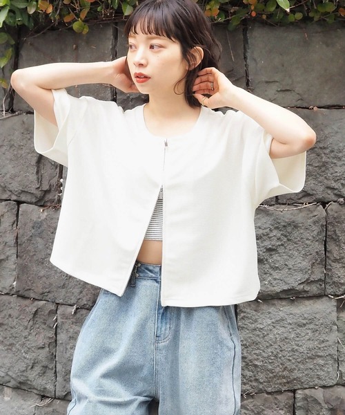 tiptop（ティップトップ）の「ポリテレコダブルジップ半袖カーディガン（カーディガン/ボレロ・レディース・ブルー/アイボリー/ブラック/グリーン・FREE）」の6枚目の写真