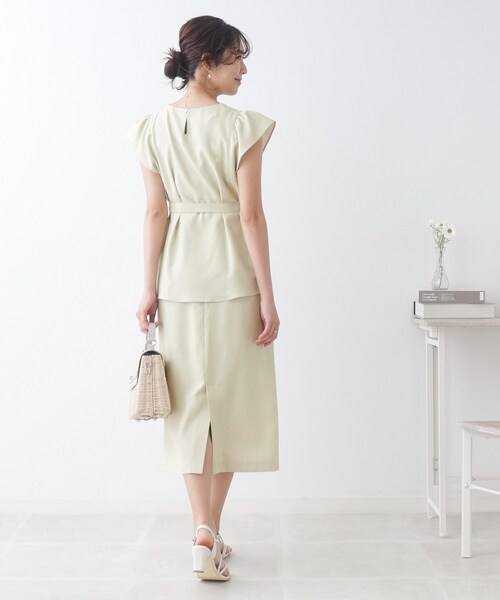 couture brooch（クチュールブローチ）の「◆【セットアップ着用可能】麻調合繊ペプラムブラウス（シャツ/ブラウス・レディース・ブラック/ナチュラル/ライトグリーン・36/38/40/42）」の20枚目の写真