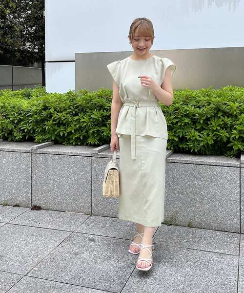 couture brooch（クチュールブローチ）の「◆【セットアップ着用可能】麻調合繊ペプラムブラウス（シャツ/ブラウス・レディース・ブラック/ナチュラル/ライトグリーン・36/38/40/42）」の18枚目の写真