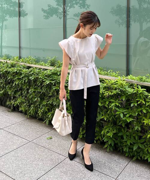 couture brooch（クチュールブローチ）の「◆【セットアップ着用可能】麻調合繊ペプラムブラウス（シャツ/ブラウス・レディース・ブラック/ナチュラル/ライトグリーン・36/38/40/42）」の7枚目の写真