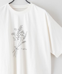 【FORT POINT/フォートポイント】ナチュラル派のシンプル刺繍Tシャツ　5分袖　オーバーサイズ　ビッグシルエット