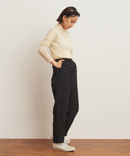 CHILD WOMAN（チャイルドウーマン）の「Kanadeフライス タートルネックプルオーバー（Tシャツ/カットソー・レディース・ピンク/ブルー/オレンジ/ベージュ・FREE）」の10枚目の写真