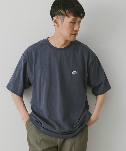 URBAN RESEARCH DOORS(アーバンリサーチドアーズ)の「『別注』GEM SPORTS×DOORS ワッペンショートスリーブTシャツ(Tシャツ/カットソー・メンズ・ブルー系その他/オフホワイト/グリーン/グレー・MEDIUM/LARGE/X-LARGE)」の4枚目の写真