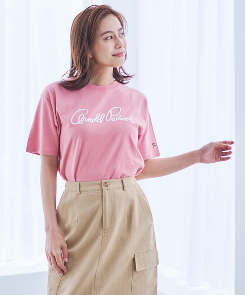 Arnold Palmer（アーノルドパーマー）の「USAコットン 天竺 シェア レガシー ロゴ Tシャツ（Tシャツ/カットソー・レディース・ホワイト/グリーン/ネイビー/ピンク・M/S/XS/L/LL）」の4枚目の写真