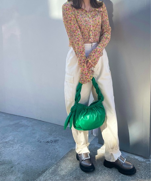 Casselini（キャセリーニ）の「Casselini(キャセリーニ)ツイストバルーンバッグ（ハンドバッグ・レディース・ブラック/グリーン/パープル・FREE）」の6枚目の写真