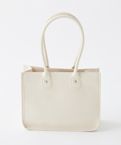 one after another NICE CLAUP(ワンアフターアナザーナイスクラップ)の「【WEB限定】トリミング刺繍トートバッグ(トートバッグ・レディース・アイボリー/ブラック/ホワイト×ブラウン・FREE)」の11枚目の写真