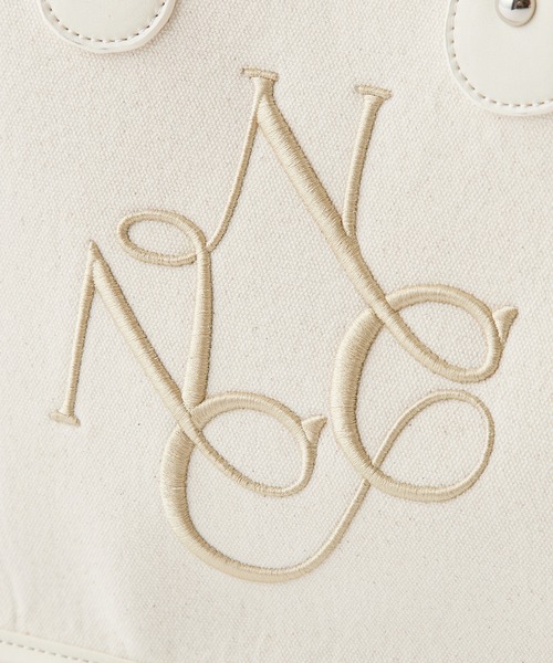 one after another NICE CLAUP(ワンアフターアナザーナイスクラップ)の「【WEB限定】トリミング刺繍トートバッグ(トートバッグ・レディース・アイボリー/ブラック/ホワイト×ブラウン・FREE)」の8枚目の写真