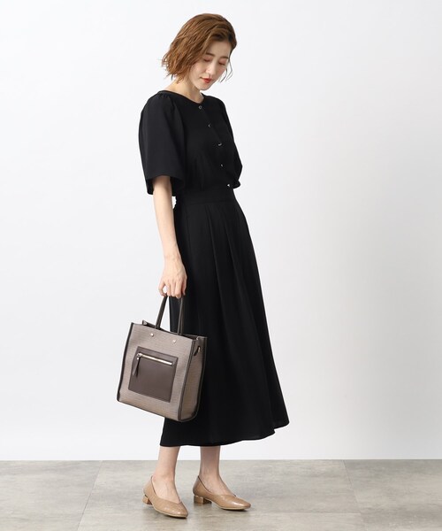 grove(グローブ)の「◆【接触冷感・吸水速乾】マルチファンクション2WAYセットアップ(セットアップ・レディース・ライトブルー/ブラック/カーキ・03/02/01/05/04)」の5枚目の写真