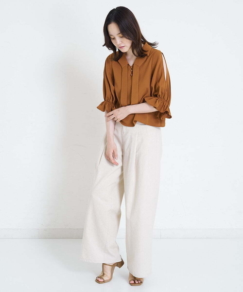 A de a.v.v（アードアー・ヴェ・ヴェ）の「オープンスリーブボウタイブラウス（シャツ/ブラウス・レディース・グリーン/サンドベージュ/ブラック・38/36）」の18枚目の写真