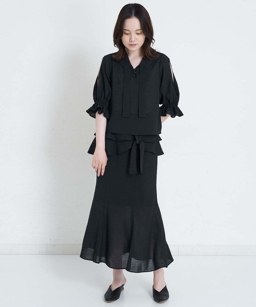 A de a.v.v（アードアー・ヴェ・ヴェ）の「オープンスリーブボウタイブラウス（シャツ/ブラウス・レディース・グリーン/サンドベージュ/ブラック・38/36）」の9枚目の写真