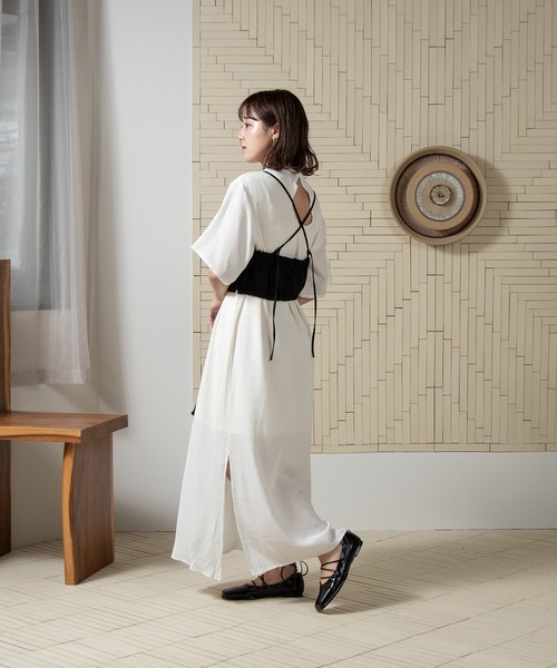 Amiur（エミレ）の「twill cross camisole bustier / ツイルクロスキャミソールビスチェ（その他トップス・レディース・アイボリー/ブラック・FREE）」の13枚目の写真