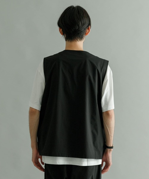 URBAN RESEARCH（アーバンリサーチ）の「『撥水/速乾』『UR TECH POLIsh POLI』マルチミリタリーVEST（ベスト・メンズ・ブラック/オリーブ・MEDIUM/LARGE）」の22枚目の写真