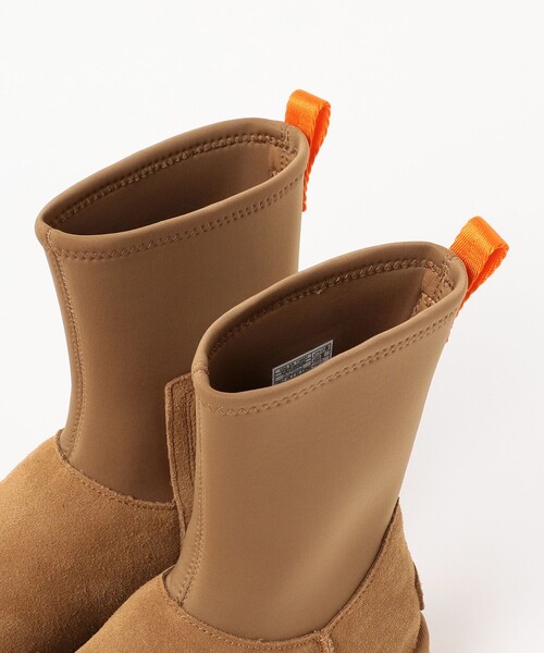 Ray BEAMS（レイビームス）の「UGG(R) / WOMEN'S CLASSIC DEPPER BOOT（ブーツ・レディース・ブラウン系その他3/ブラック・5/6/7/8）」の21枚目の写真