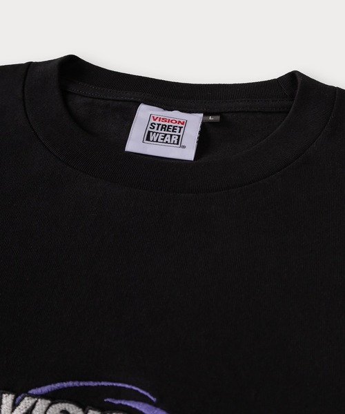 VISION STREET WEAR（ヴィジョンストリートウェア）の「【VISION STREET WEAR/ヴィジョンストリートウェア】アームロゴ発泡プリントロンT/ビッグシルエット（Tシャツ/カットソー・メンズ・ホワイト/ブラック/アッシュグレー・M/L/XL）」の8枚目の写真