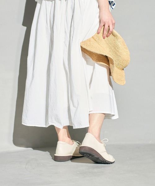 ing(イング)の「【サスティナブル】レースアップスリッポン(スリッポン・レディース・アイボリー/ブラック・L/S/M)」の6枚目の写真