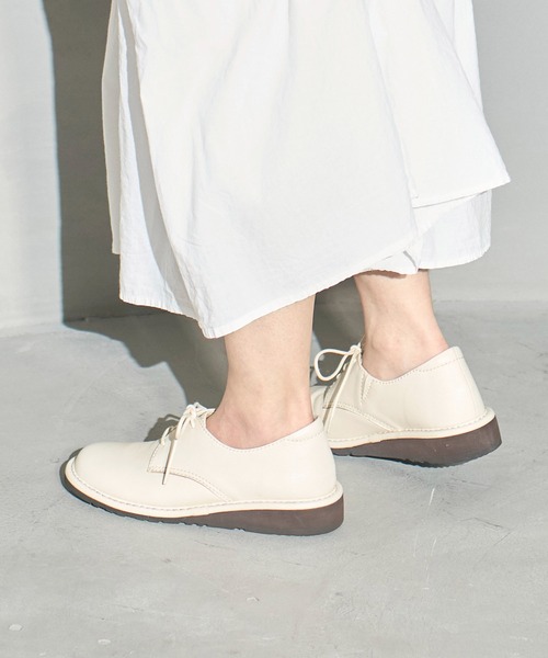 ing(イング)の「【サスティナブル】レースアップスリッポン(スリッポン・レディース・アイボリー/ブラック・L/S/M)」の8枚目の写真