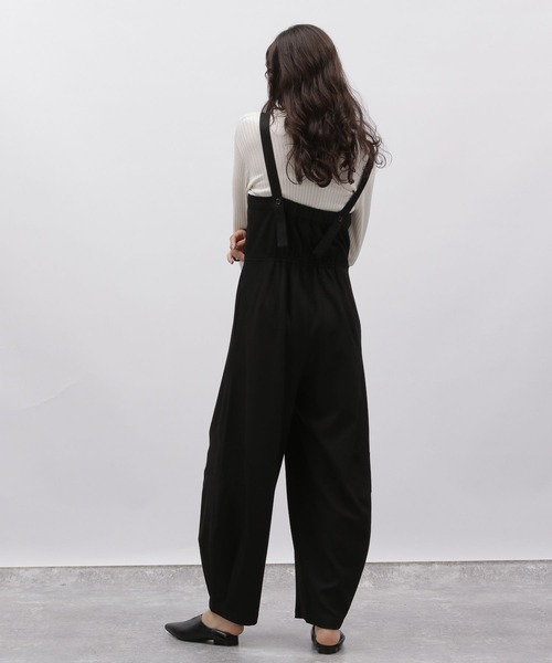 LAKOLE(ラコレ)の「バレルレッグサロペット / 976010(サロペット/オーバーオール・レディース・グレー/ブラック・SMALL/MEDIUM)」の8枚目の写真