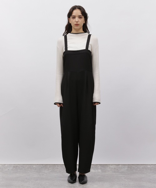 LAKOLE(ラコレ)の「バレルレッグサロペット / 976010(サロペット/オーバーオール・レディース・グレー/ブラック・SMALL/MEDIUM)」の9枚目の写真