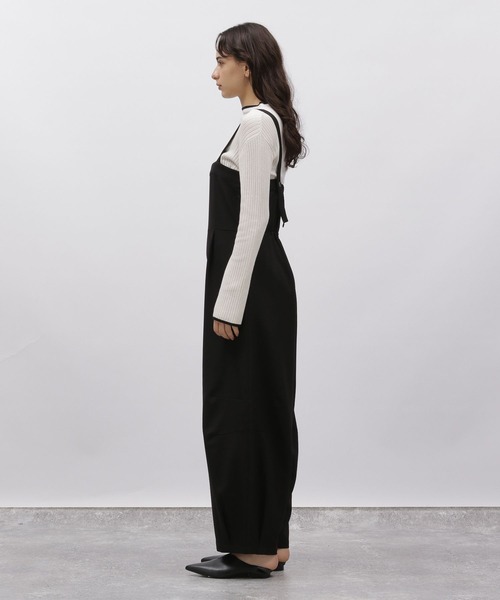 LAKOLE(ラコレ)の「バレルレッグサロペット / 976010(サロペット/オーバーオール・レディース・グレー/ブラック・SMALL/MEDIUM)」の10枚目の写真