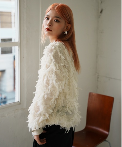 VeLV（ヴェルヴ）の「FRINGE KNIT フリンジニット（ニット/セーター・レディース・ブラック/ホワイト・FREE）」の10枚目の写真