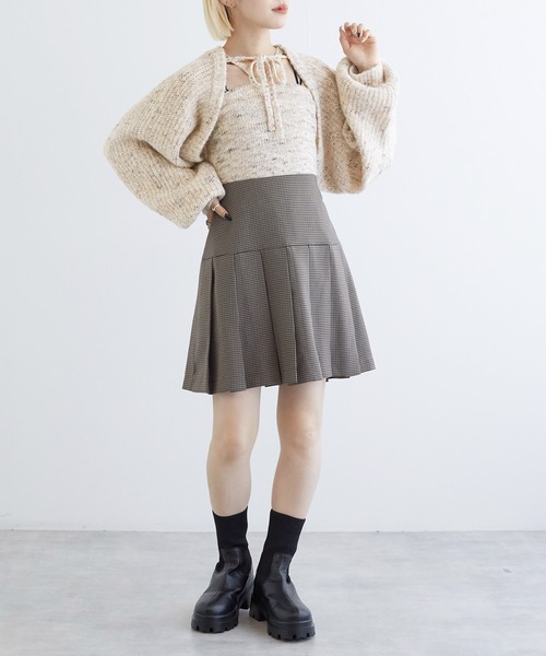w closet(ダブルクローゼット)の「【SETアイテム】つぶつぶMIXボレロ+キャミ(カーディガン/ボレロ・レディース・ベージュ/キナリ/グレー/ブルー・FREE)」の5枚目の写真