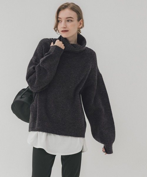 coca（coca）（コカ）の「ヤク風タートルネックニットトップス（ニット/セーター・レディース・イエロー/パープル/ベージュ/チャコール・M/L）」の2枚目の写真