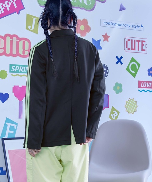 miette（ミエット）の「配色ﾗｲﾝｽﾘｰﾌﾞﾃｰﾗｰﾄﾞｼﾞｬｹｯﾄ（テーラードジャケット・レディース・グレー/ベージュ/ブラック・FREE）」の4枚目の写真