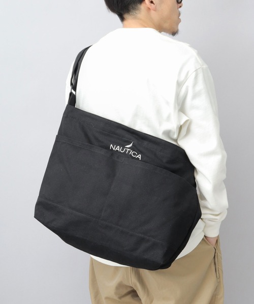 NAUTICA(ノーティカ)の「12オンス 大容量 帆布 キャンバス ビッグショルダーバッグ(ショルダーバッグ・メンズ・ブラック/オフホワイト・FREE)」の7枚目の写真
