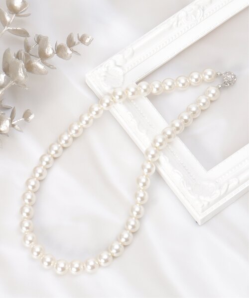 ikka(イッカ)の「マグネットパールネックレス(ネックレス・レディース・オフホワイト・FREE)」の8枚目の写真