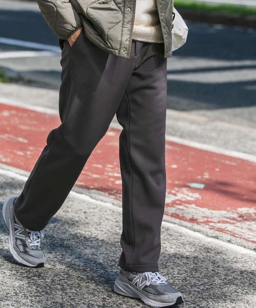 URBAN RESEARCH DOORS(アーバンリサーチドアーズ)の「『UR TECH』フリースボンディングトラウザー(その他パンツ・メンズ・チャコールグレー/ブラック/ベージュ系その他・MEDIUM/LARGE)」の11枚目の写真