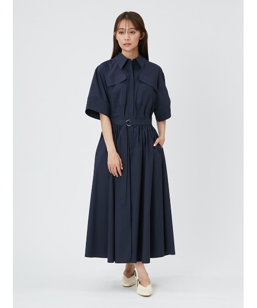 FRAY I.D（フレイアイディー）の「オーバーラップシャツワンピース（シャツワンピース・レディース・ホワイト/ネイビー・1）」の2枚目の写真