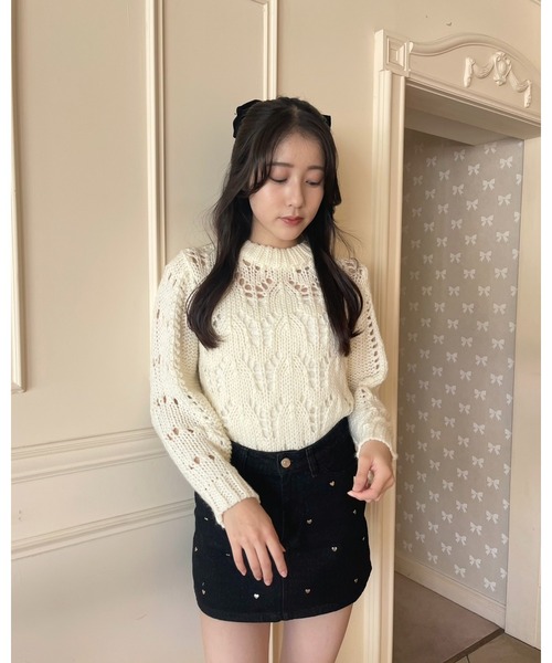 epine(エピヌ)の「back lace up cable knit(ニット/セーター・レディース・アイボリー・FREE)」の13枚目の写真