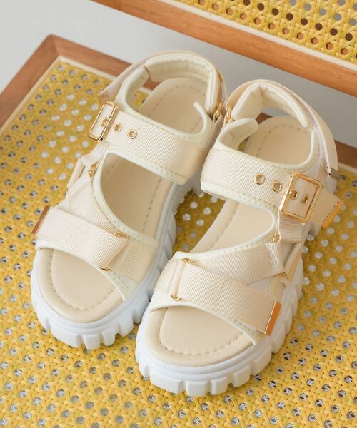 ems excite（エムズエキサイト）の「厚底スポーツサンダル（サンダル・レディース・ブラック/オフホワイト/ライトベージュ・MEDIUM/LARGE/X-LARGE/SMALL）」の10枚目の写真