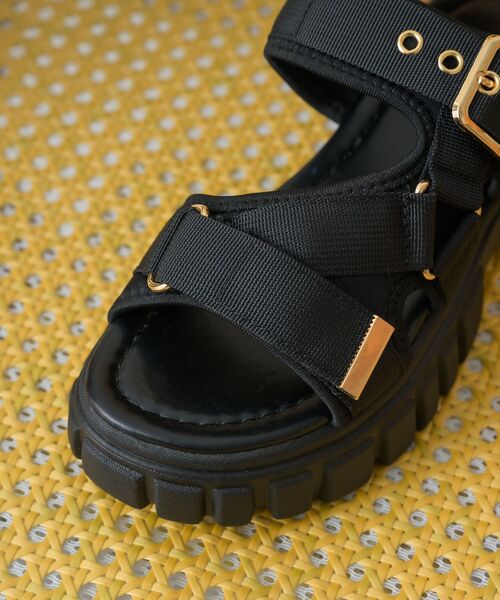 ems excite（エムズエキサイト）の「厚底スポーツサンダル（サンダル・レディース・ブラック/オフホワイト/ライトベージュ・MEDIUM/LARGE/X-LARGE/SMALL）」の14枚目の写真