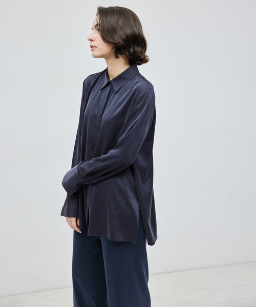 ROPE'（ロペ）の「ウォッシャブルシルクシャツ【雑誌掲載】（シャツ/ブラウス・レディース・キナリ/ネイビー・FREE）」の10枚目の写真
