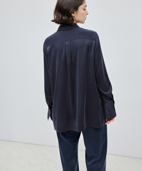 ROPE'（ロペ）の「ウォッシャブルシルクシャツ【雑誌掲載】（シャツ/ブラウス・レディース・キナリ/ネイビー・FREE）」の11枚目の写真