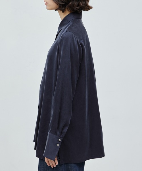ROPE'（ロペ）の「ウォッシャブルシルクシャツ【雑誌掲載】（シャツ/ブラウス・レディース・キナリ/ネイビー・FREE）」の13枚目の写真